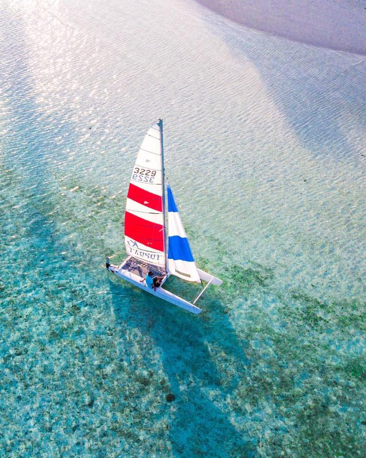 Manta Dhangethi Екстериор снимка