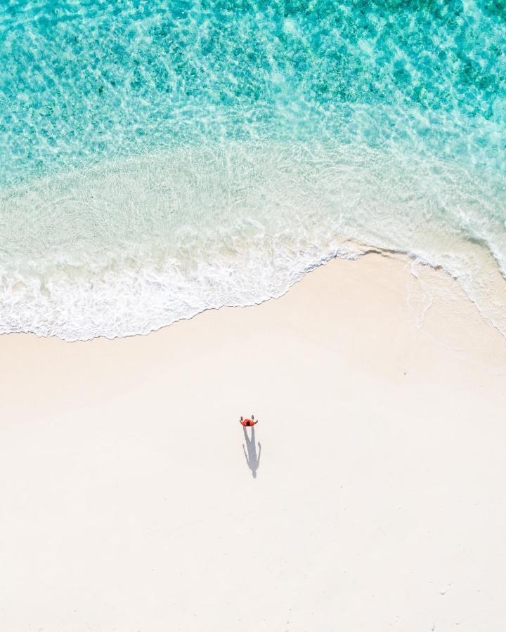 Manta Dhangethi Екстериор снимка